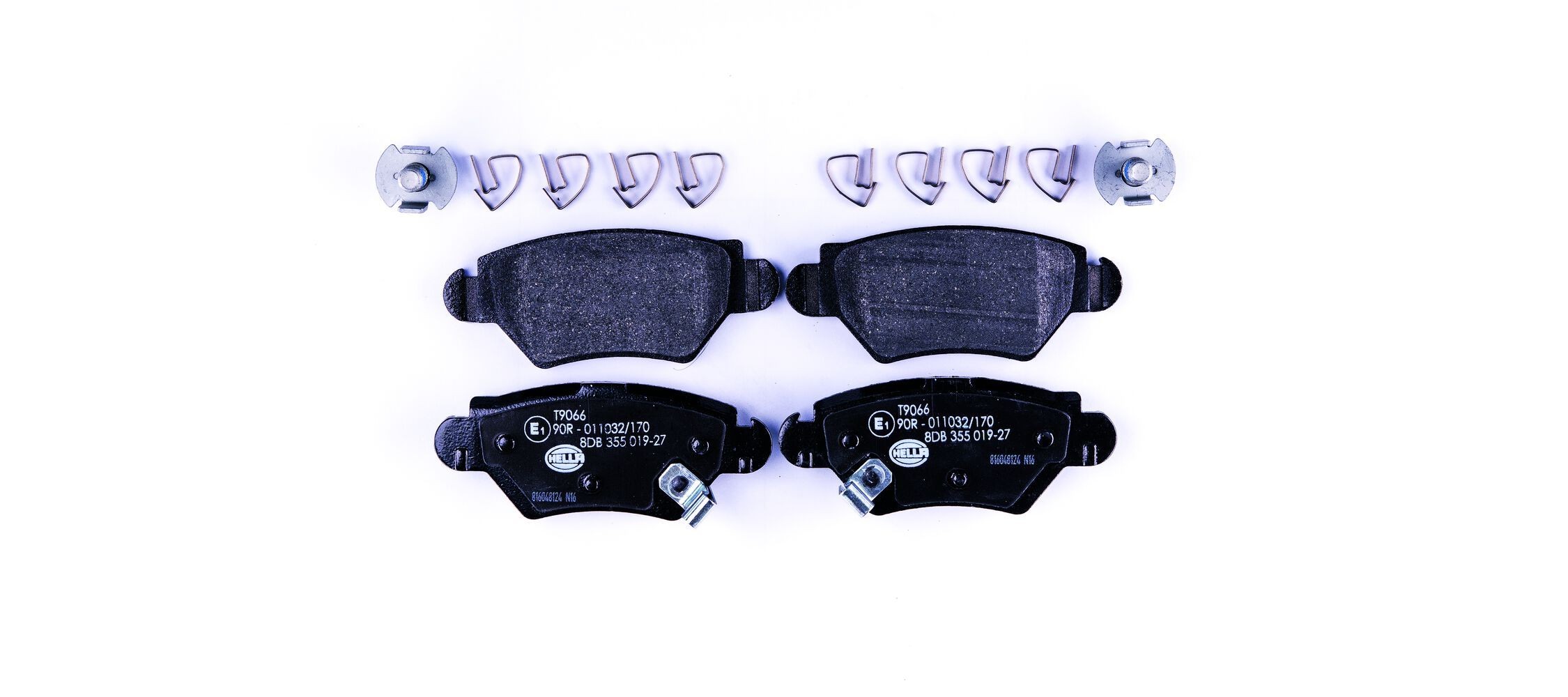 HELLA 8DB 355 019-271: Piduriklotsid koos lisadega, koos pidurisadula kruvidega