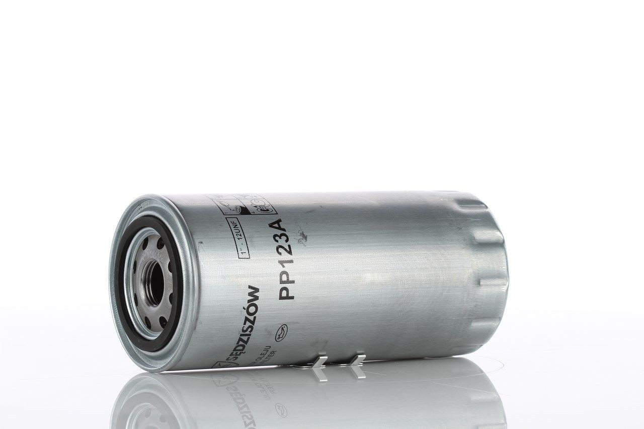 PZL Filters PP123A: Ölfilter mit einem Rücklaufsperrventil