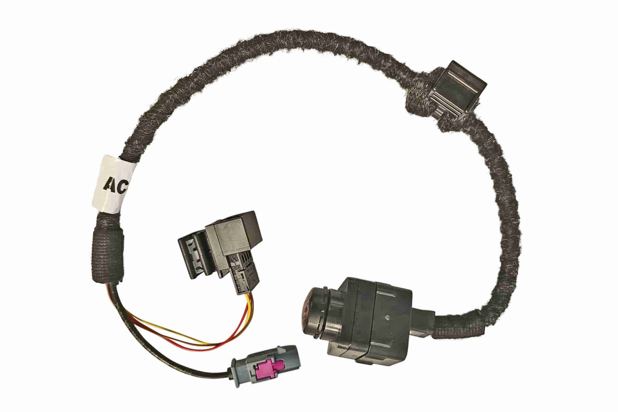 VEMO V15-74-0049: Cameră marşarier Original VEMO Quality spate