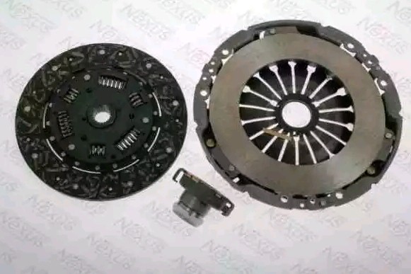 NEXUS F1F042NX: Kit frizione