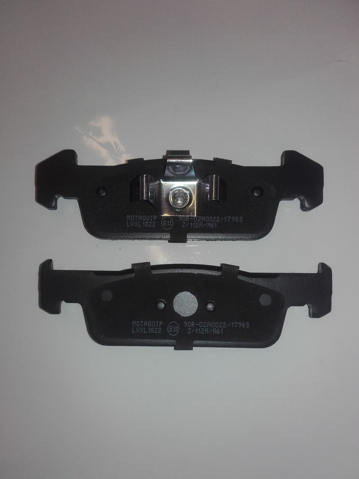MOTAQUIP LVXL1822: Piduriklotsid