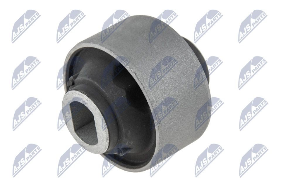 NTY ZTP-MZ-025B: Puks Esisild, silla taga
