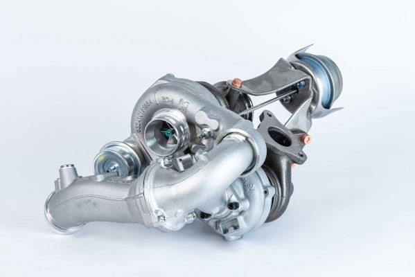 BorgWarner 10009900074: Turboaggregat KP35+K04 utan påbyggnads-/fästmaterial