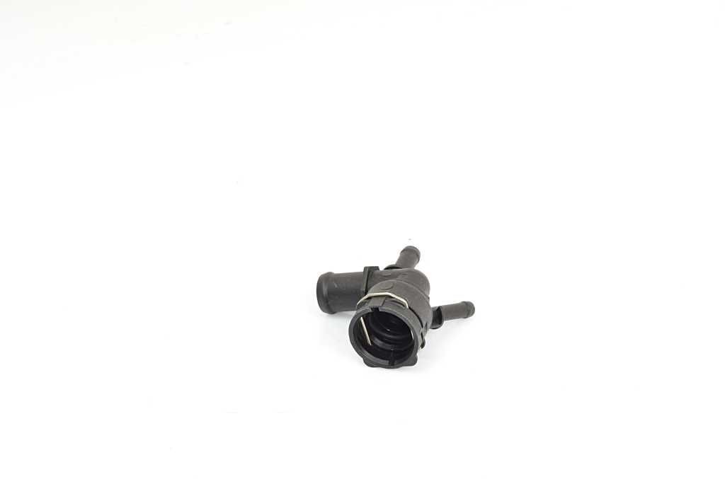 BSG BSG 90-126-047: Flansa lichid racire cu etansare, cu ureche de fixare