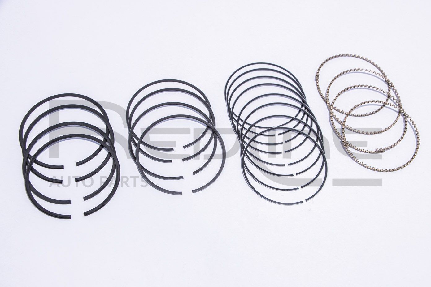 RED-LINE 04HO004: Set segmenti piston