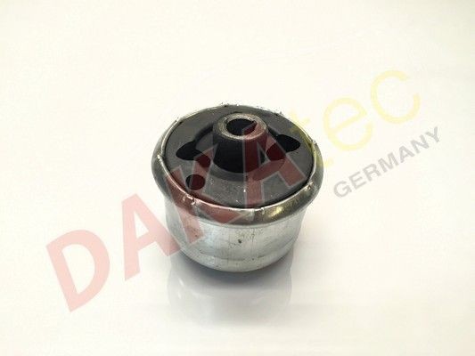 DAKAtec 200013: Puks taga, all, esisild vasakul, esisild paremal