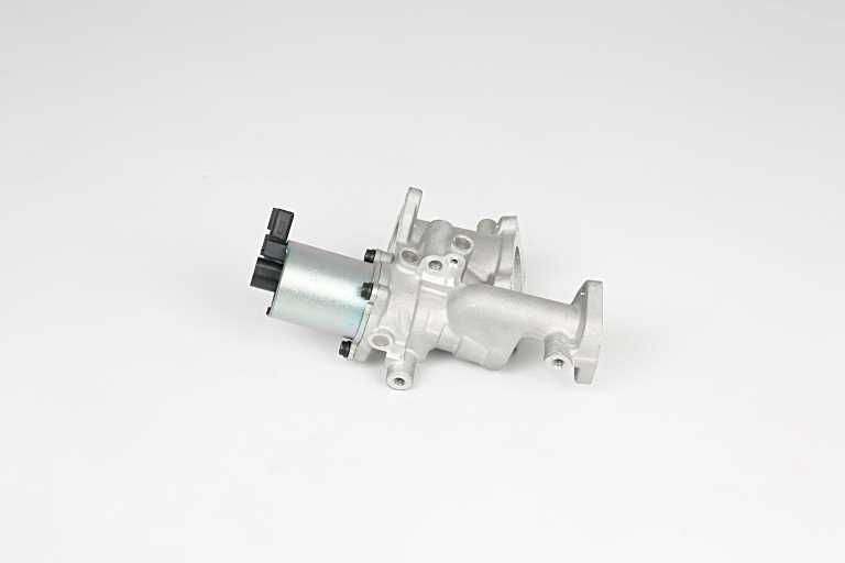 BSG BSG 65-836-012: Supapă EGR cu garnituri