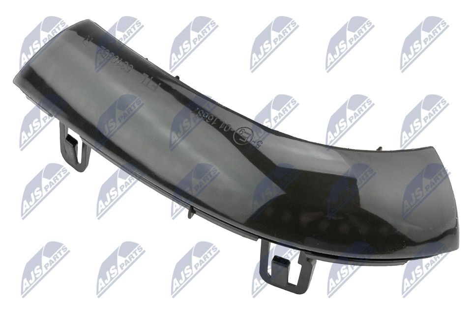 NTY ELP-VW-028: Suunatuli ees paremal, suitsuhall
