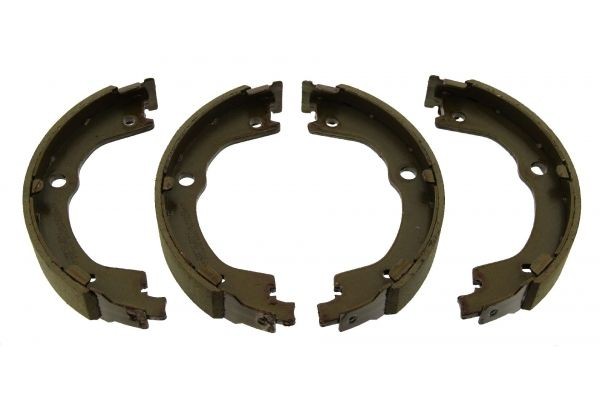 MAPCO 8042: Handbromsbackar Bakaxel, utan spak