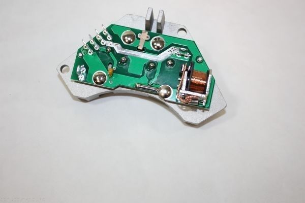 AUTOMEGA 150071410: Rezistor, ventilator habitaclu