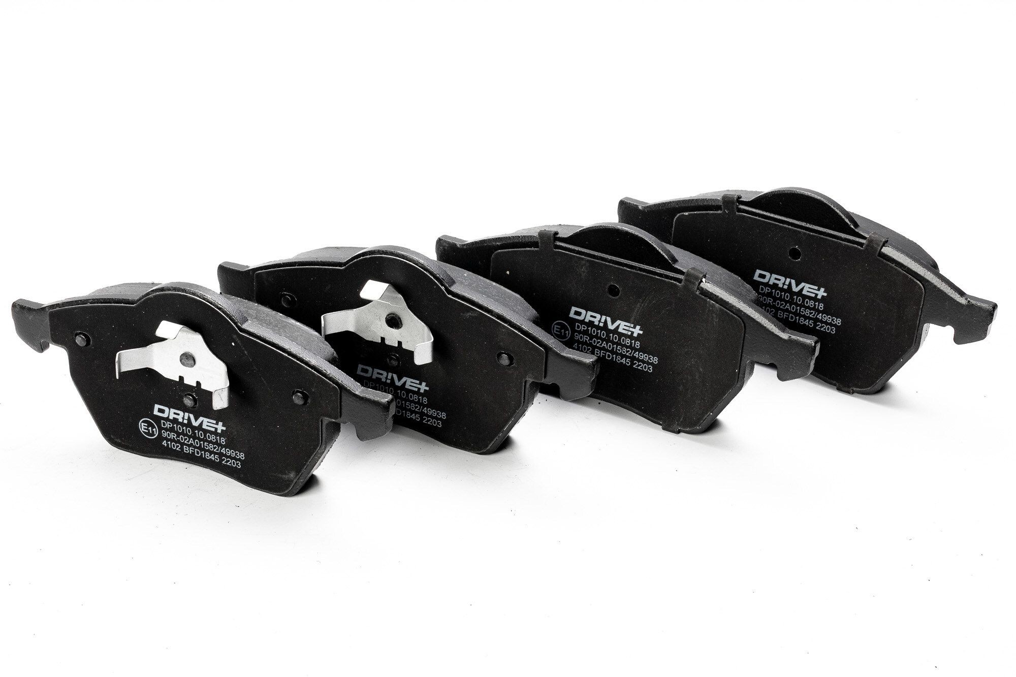 Dr!ve+ DP1010.10.0818: Bremsbeläge Vorderachse, mit Feder, mit Klebefolie