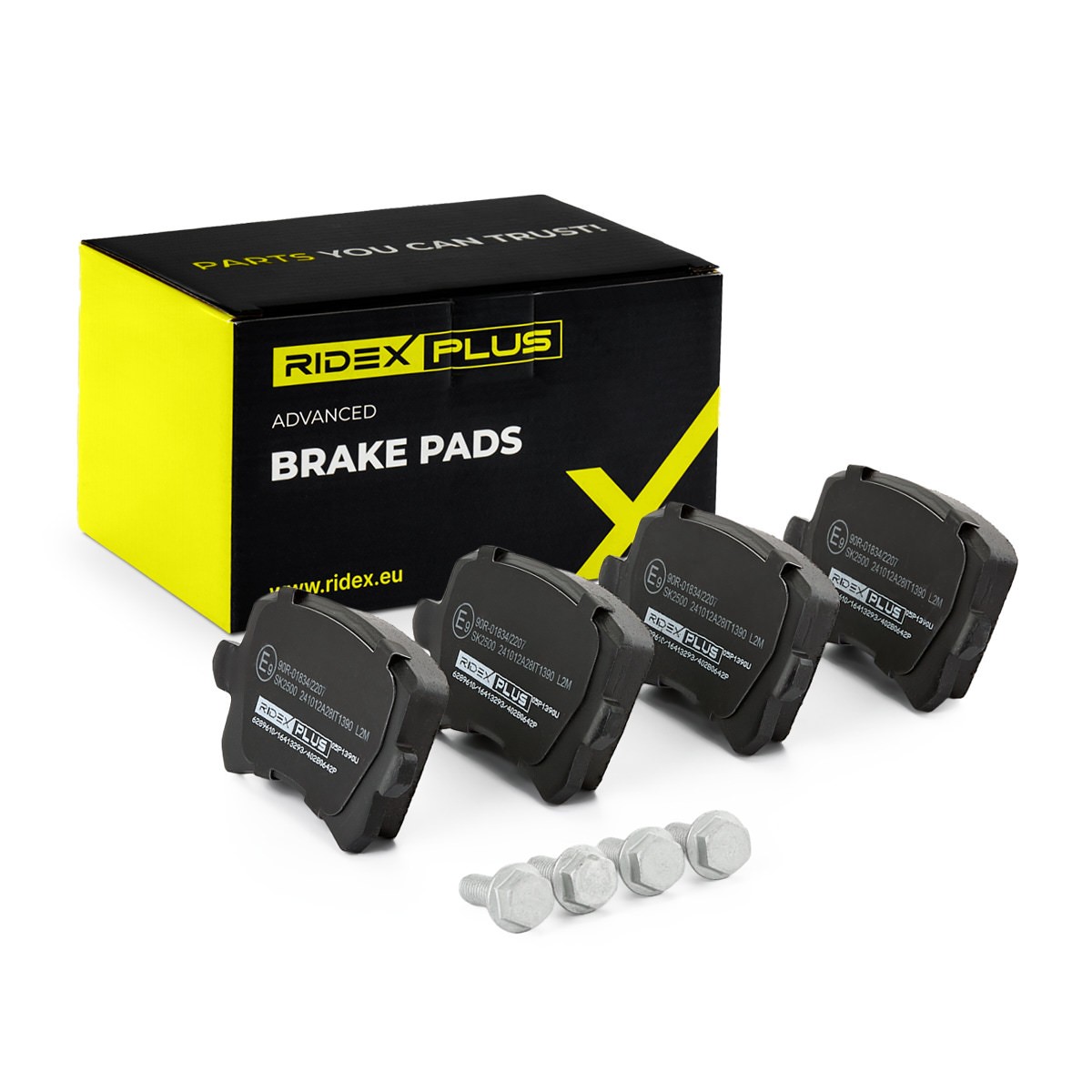 RIDEX PLUS 402B0642P Bremsbeläge Hinterachse, mit Zubehör, mit Bremssattelschrauben, mit Anti-Quietsch-Blech