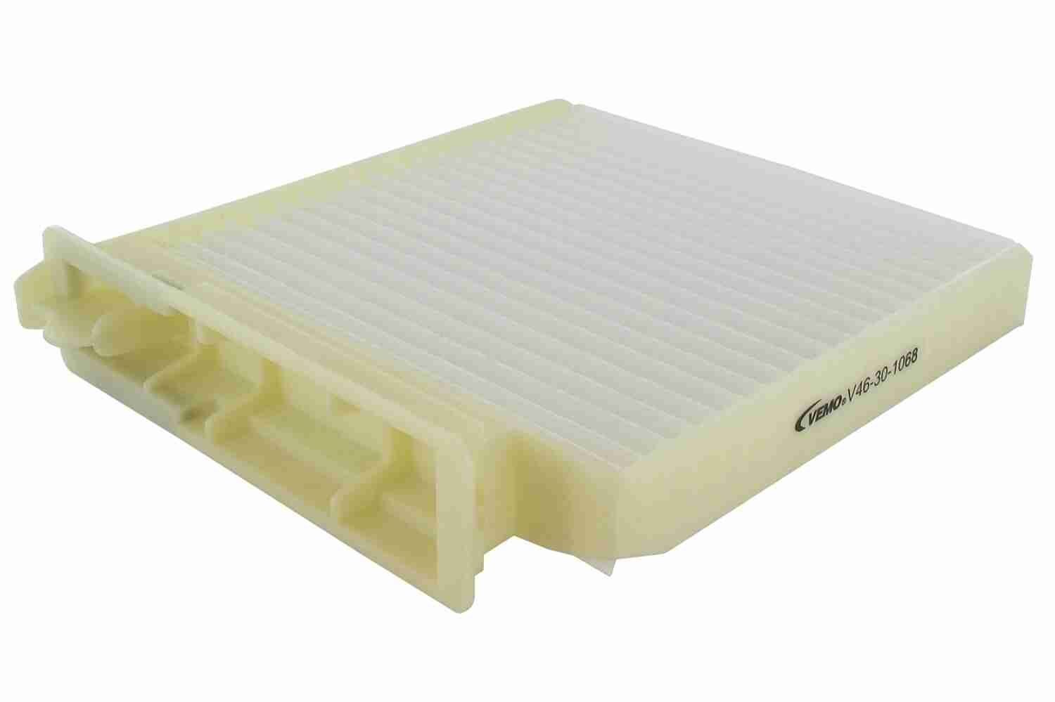VEMO V46-30-1068: Interieurfilter Papier, Stoffilter Original Quality