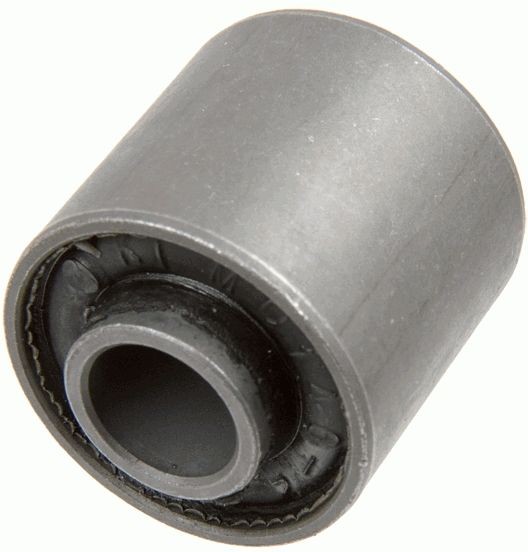 LEMFÖRDER 19246 01: Piekare, Dzinējs aizmugurē